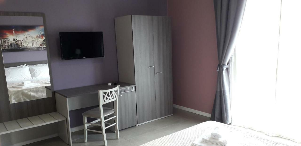 카타니아 Borgo Palombaio 2 B&B 외부 사진